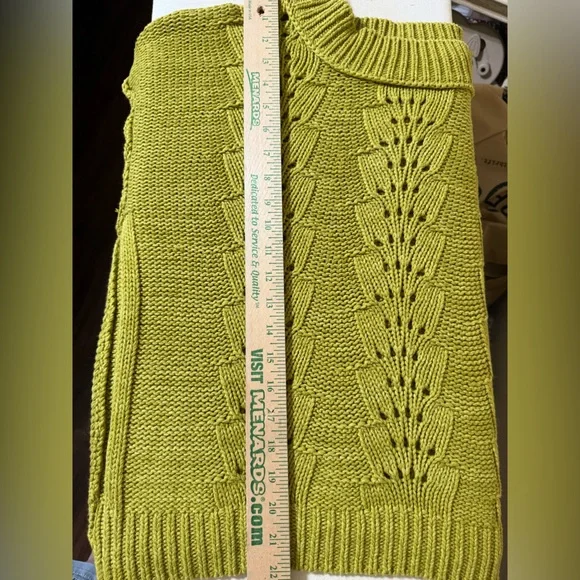 Free People Bell Song Pullover Sweater, Size XL
Chartreuse EUC - Picture 4 of 7